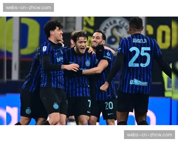 战报：国际米兰2-2逼平巴黎圣日耳曼，双方压迫与反压迫贯穿全场